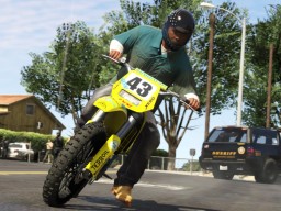 GTA5 124 Franklin SanchezLivery SheriffSUV