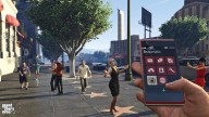 GTA5 NextGen 074 VinewoodBoulevard PamelaDrake FirstPerson Phone