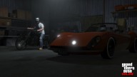 GTAOnline 016 LowEnd Garage StingerTopless