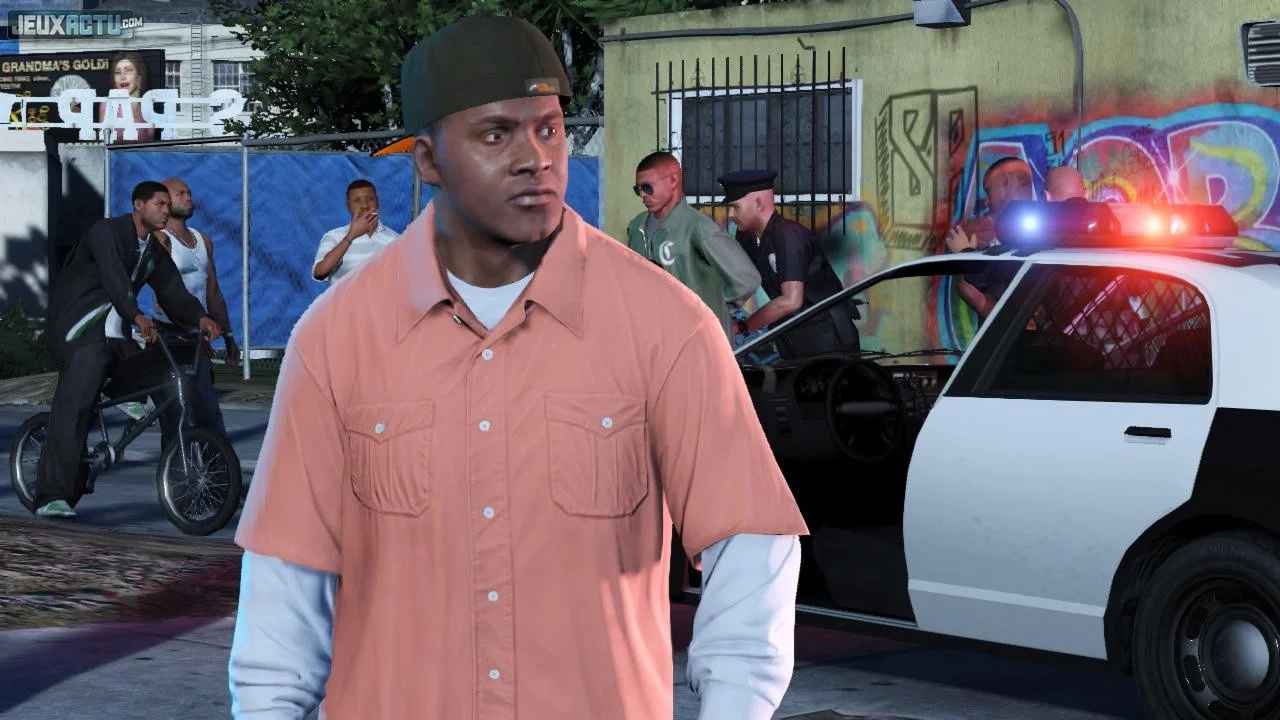 grand theft auto v - Is there a way to save an outfit in GTA V  single-player Story Mode? - Arqade