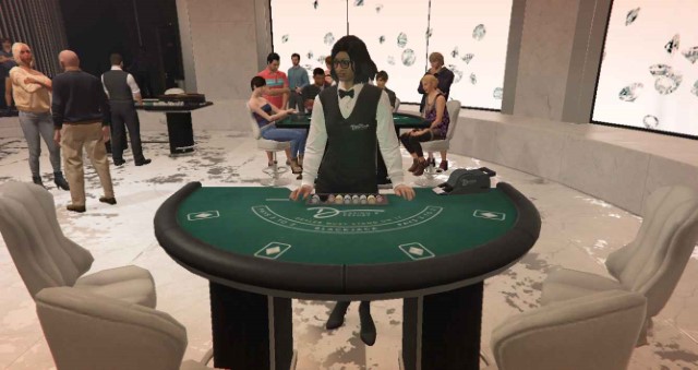 GTA Online - Players playing Blackjack