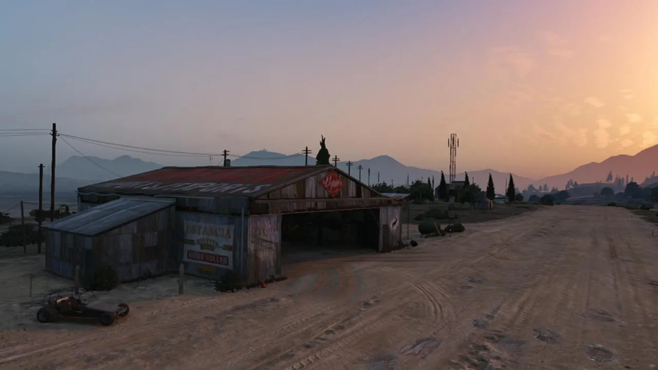 McKenzie Field Hangar - GTA 5 Property