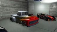 Slamvan Custom: Custom Paint Job by Snoxxofoxxo